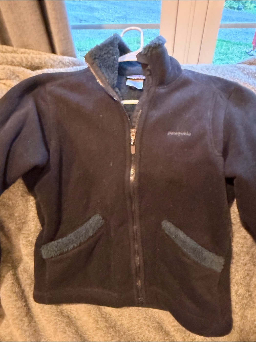 Patagonia Kids Black Fleece Zip Jacket with Sherpa Trim